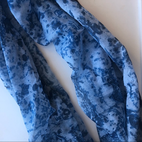 Blue Infinity Scarf - Picture 2 of 2